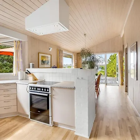 Tineke - 800m From The Sea By Interhome Fanø