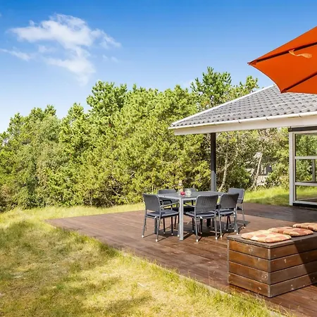Ferienhaus Tineke - 800m From The Sea By Interhome