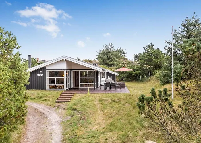 Tineke - 800m From The Sea By Interhome Fano