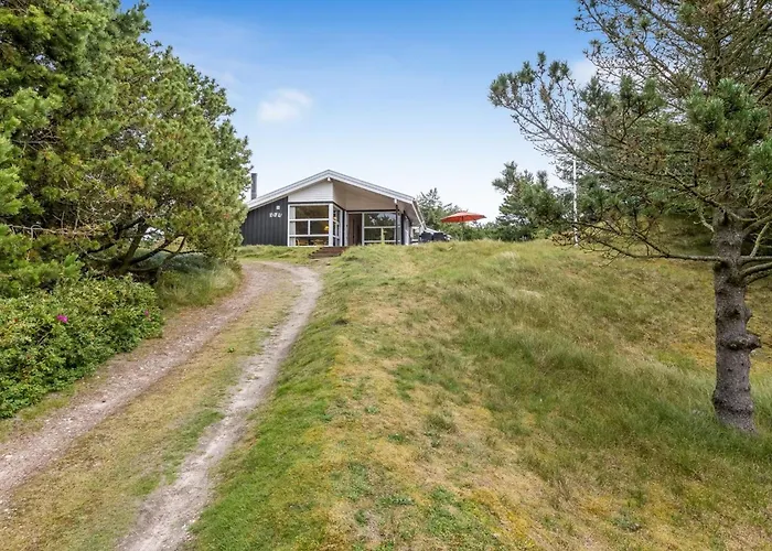 Tineke - 800m From The Sea By Interhome Holiday home